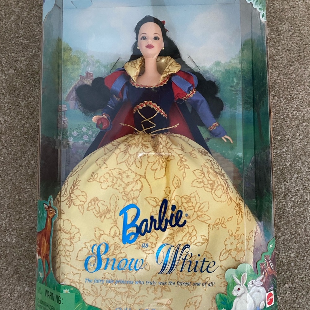 LAST CHANCE Barbie as Snow White Children’s Collector Series 1998 (21130)